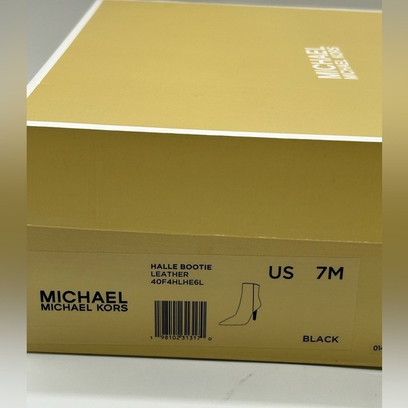 Michael Kors Halle Bootie Leather Black 7M | Crystal Heel | New in Box - Picture 11 of 12